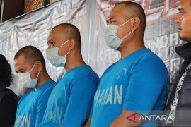 Polisi ringkus tiga anggota komplotan perampok pemilik toko kelontong di Pati