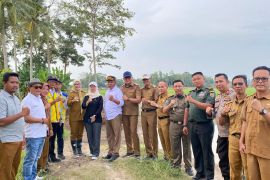 Anggota DPRD Lampung cek lokasi Kecamatan Palas yang terkena banjir