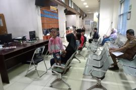 Permintaan legalisasi dokumen kependudukan di Mataram meningkat