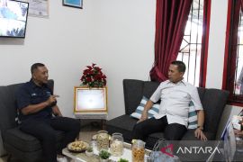 Wakil Ketua DPRD Babel Eddy Iskandar kunjungi Kantor ANTARA Biro Bangka Belitung