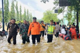 Bupati Maros Chaidir Syam turun tangan atasi dampak banjir