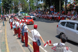 Begini keseruan para siswa menyambut kedatangan Presiden Turki Erdogan