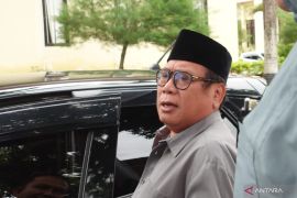 Eks Bupati Lombok Tengah Suhaili penuhi panggilan Polda NTB terkait penipuan