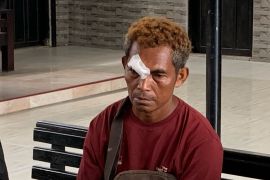 Penjabat Bupati Mimika minta polisi usut tuntas penganiayaan petugas DLH