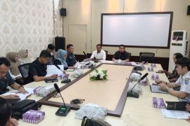 DPRD dan Pemkab HSS bahas ranperda penyelenggaraan bangunan gedung