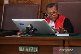 PN Jaksel tolak praperadilan status tersangka Hasto Kristiyanto