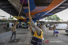 Target penataan kolong Jembatan Layang Mochtar Kusumaatmadja