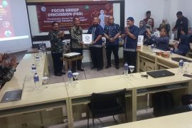 Darmajaya dan hakim edukasi mahasiswa agar tidak terjerumus judi online