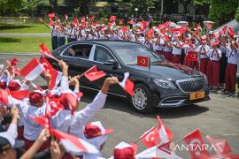 Presiden Erdogan terharu pada sambutan hangat warga Indonesia