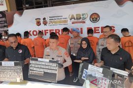 Polres Cirebon Kota tangkap 20 pengedar narkoba