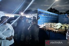 Kasus angkut timah ilegal 9 ton di Mentok masuk tahap dua