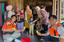 Puskesmas  Gandus-PT RMKE gelar pelayanan kesehatan di DAS Musi