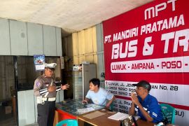 Polres-Banggai cek kelayakan angkutan umum