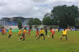 1.225 siswi ikuti "MilkLife Soccer Challenge - Semarang 2025"