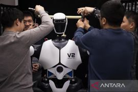 Jepang kembangkan tangan robot 'biohibrida' terbesar, apa jadinya dunia