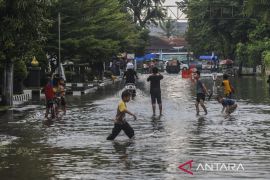 Banjir akibat curah hujan tinggi di Rangkasbitung