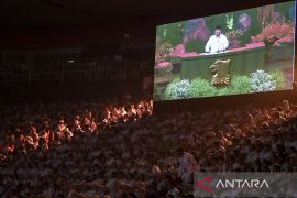 Prabowo minta mantan presiden-organisasi agama ikut awasi Danantara