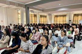 Easycash ajak mahasiswa Manado bijak kelola keuangan