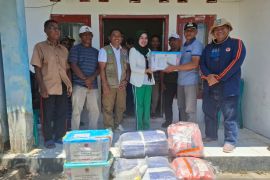 Anggota DPR RI Mahdalena beri bantuan mendesak warga terdampak banjir di Bima