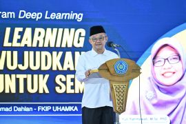Menyajikan pembelajaran bermakna dan menarik di Indonesia lewat "deep learning"
