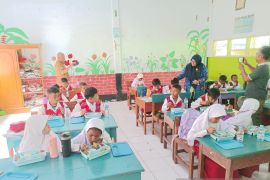 MBG perdana di Kota Bima sasar 3.262 pelajar