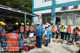 Peringati Bulan K3 Nasional, PLN ULP Pariaman Adakan Gelar Peralatan Bersama Mitra Kerja