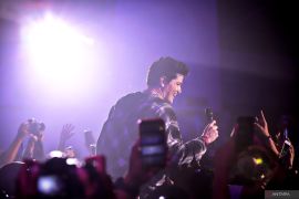 The Script dan Hoobastank pukau penggemar di Surabaya