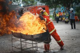 Puluhan karyawan Semen Gresik ikuti lomba "safety challenge"