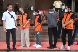 Masuk Indonesia dengan paspor Prancis, 3 WN Pakistan diamankan