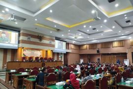 Pemkab Ponorogo salurkan dana banpol Rp1,7 miliar untuk parpol