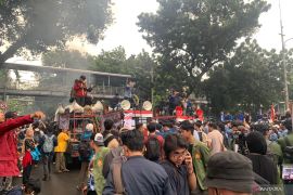 Viral tagar Indonesia Gelap, begini penjelasannya