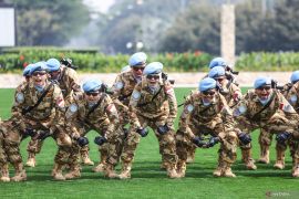 Prajurit TNI dapat berbisnis tetapi dengan catatan