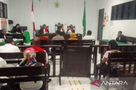 Residivis pemilik senjata api rakitan kembali jalani persidangan