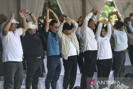Gladi pelantikan kepala daerah di Monas