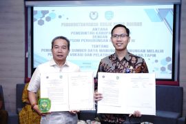 Pj Bupati Tapin tanda tangani empat kerja sama strategis