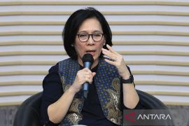 Govt issues warning as Asian COVID cases surge