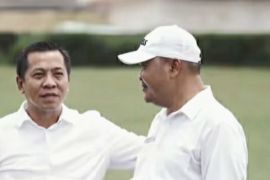 Pemkab Karawang suguhkan jajanan produk UMKM di syukuran atas dilantiknya bupati-wabup