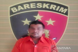 Seorang pelaku judi online ditangkap polisi di Madina