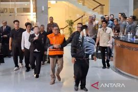 Sekjen PDIP Hasto Kristiyanto ditahan KPK