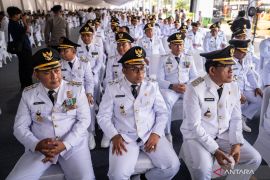 Bupati-Wabup HST dilantik Presiden Prabowo