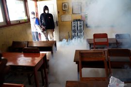 Gerakan pengasapan pasca merebaknya DBD di Tulungagung