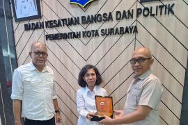 Bakesbangpol Surabaya terima apresiasi Densus 88 cegah radikalisme