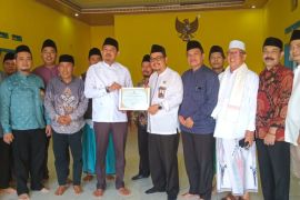 Kades Ranca Sumur hibahkan tanah 1.700 meter untuk Kantor KUA Kopo