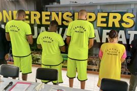 Polda Jabar ringkus tiga WNA Nigeria terlibat penipuan online