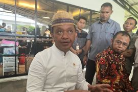 Bahlil tanggapi Luhut soal subsidi BBM