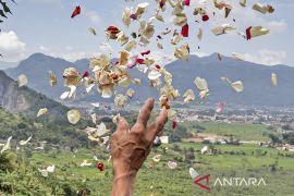 Peringatan dua dekade longsor TPA Leuwigajah