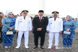 Ketua DPRD hadiri pelantikan Bupati Tanah Bumbu di Istana Negara