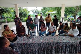 Wakil Ketua DPRD Surabaya fasilitasi pertemuan warga Lakarsantri dan Citraland