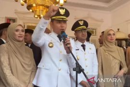 Banyak orang tua murid harus berhutang, Bupati Cianjur: tidak ada karya wisata