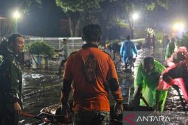 BPBD tangani banjir jalur wisata Kota Batu Jawa Timur